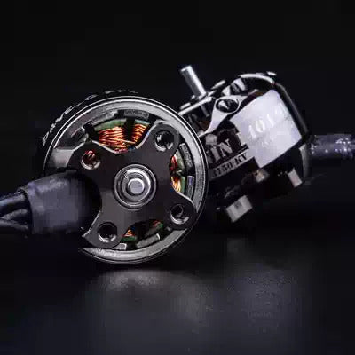 探索者 LR 4 專用 NIN 1404 V2 超輕型 FPV 電機 馬達